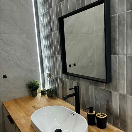 Dom Winna Gorka 2 Holiday home *